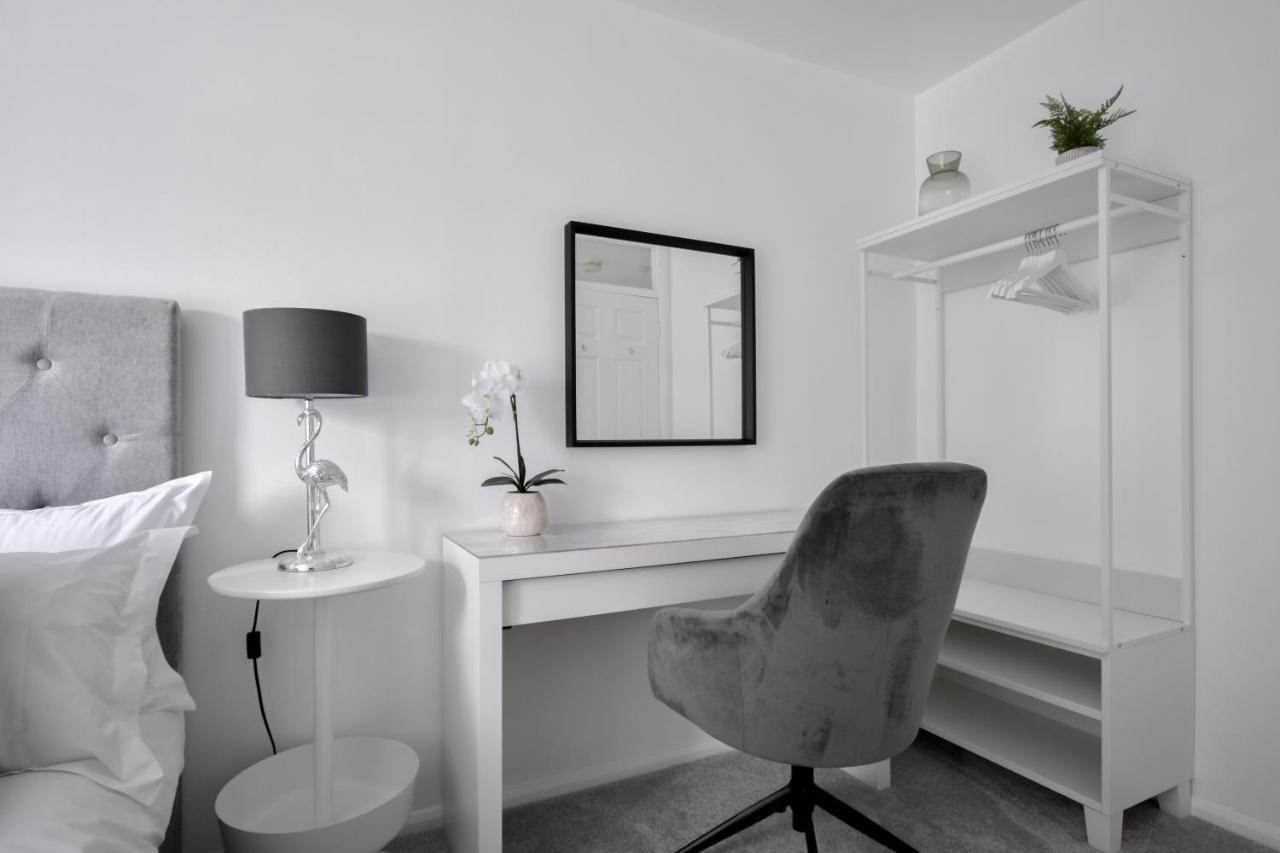 Stylish One Bed Apartment Near Cotswolds Raf Carterton Eksteriør bilde